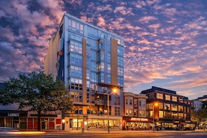 Exterior - U Street King 1BR | Rooftop Deck & 2 Blocks to Metro (washington)