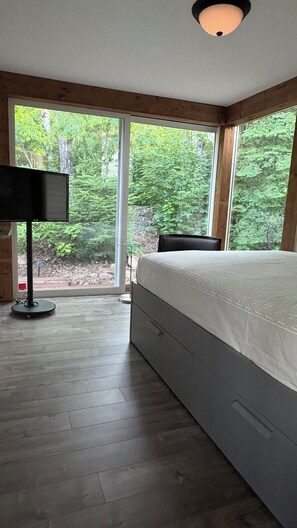 3 habitaciones, tabla de planchar con plancha y wifi gratis 