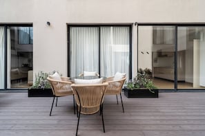 Studio Superior, 1 giường cỡ queen, hiên | Hiên