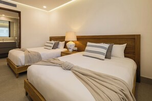 3 bedrooms, WiFi, bed sheets - Mr. W | Stunning 3-Bedroom Apartment in Bantay | Bucerías (Bucerías)