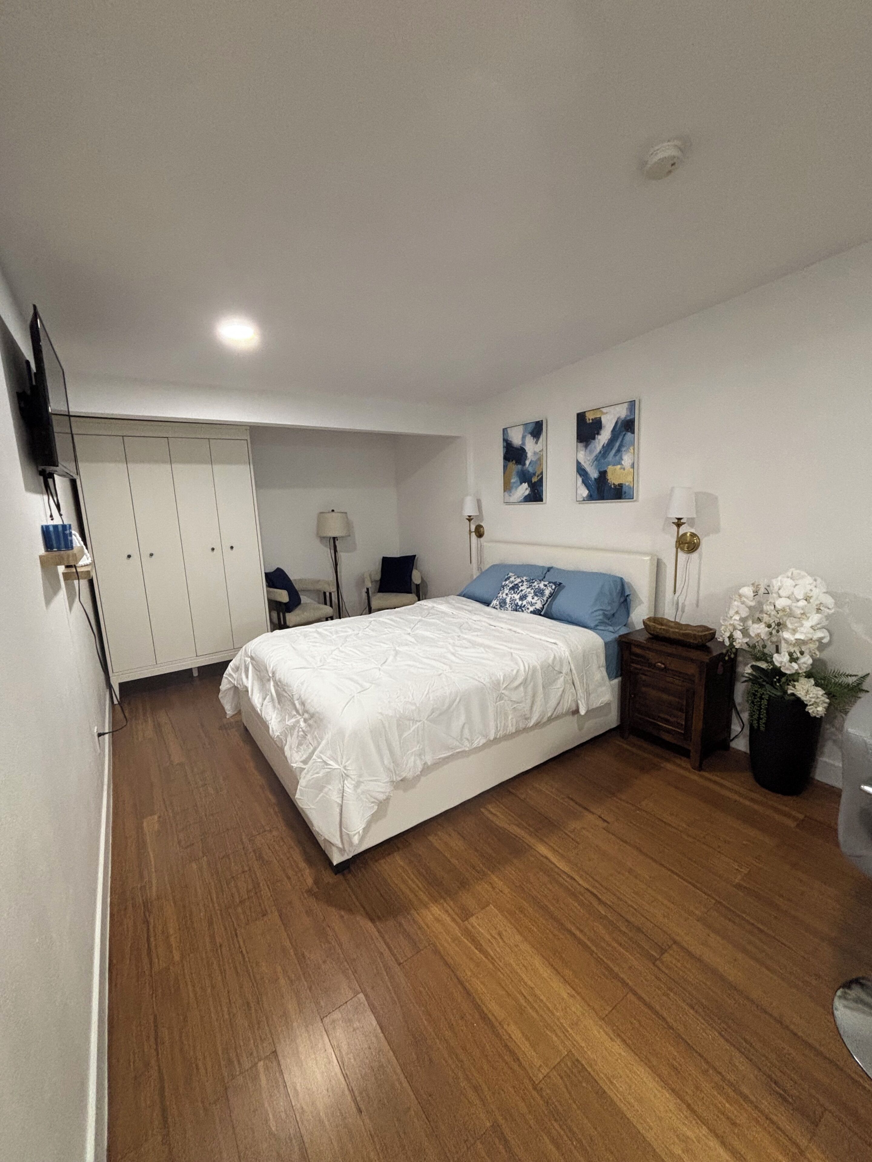 1 quarto, ferros/tábuas de passar roupa, Wi-Fi, roupa de cama