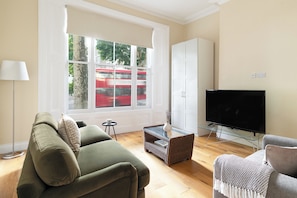 Appartement, patio | Coin séjour
