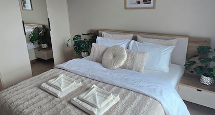 Nowe Apartamenty Dworcowa blisko Suntago Mszczonow
