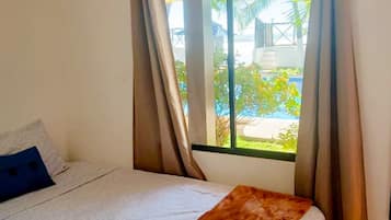4 bedrooms, WiFi, bed sheets