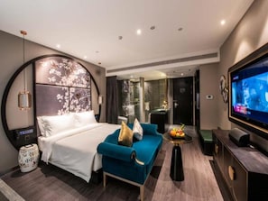 In-room safe, blackout curtains, iron/ironing board (on request) - Crystal Hotel Beijing Tiananmen WFJ (Beijing)