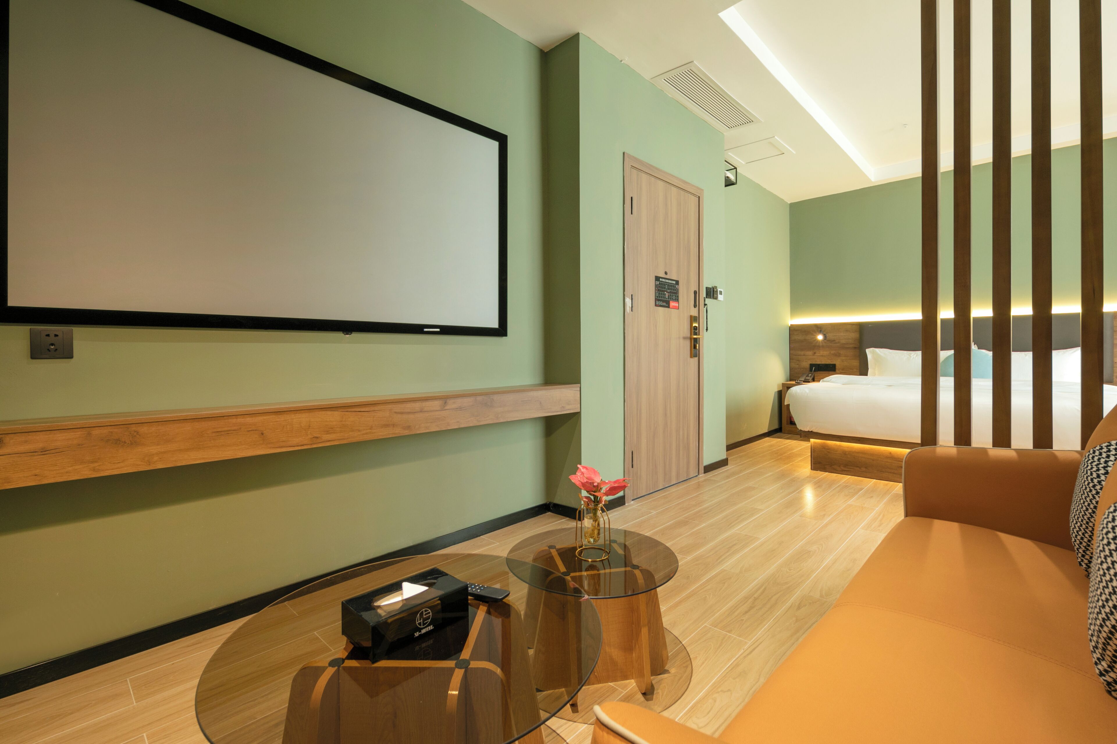 Premium bedding, down comforters, desk, laptop workspace