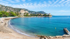 Beach - Appartement Les Jasmins, Beaulieu sur Mer, France (Beaulieu sur Mer)