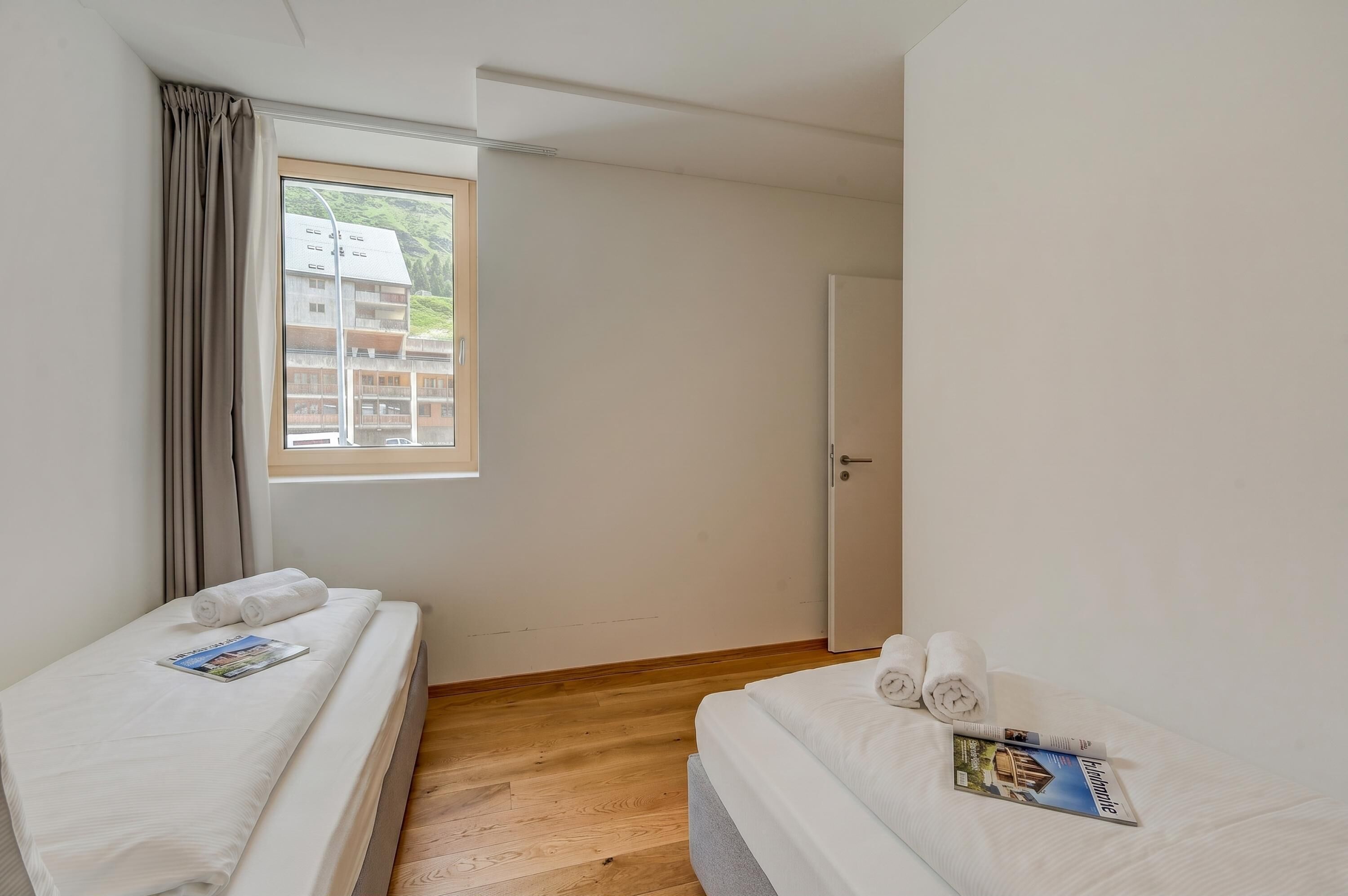 2 bedrooms