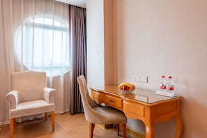 Luxury Twin Room, City View | Bahagian dalam