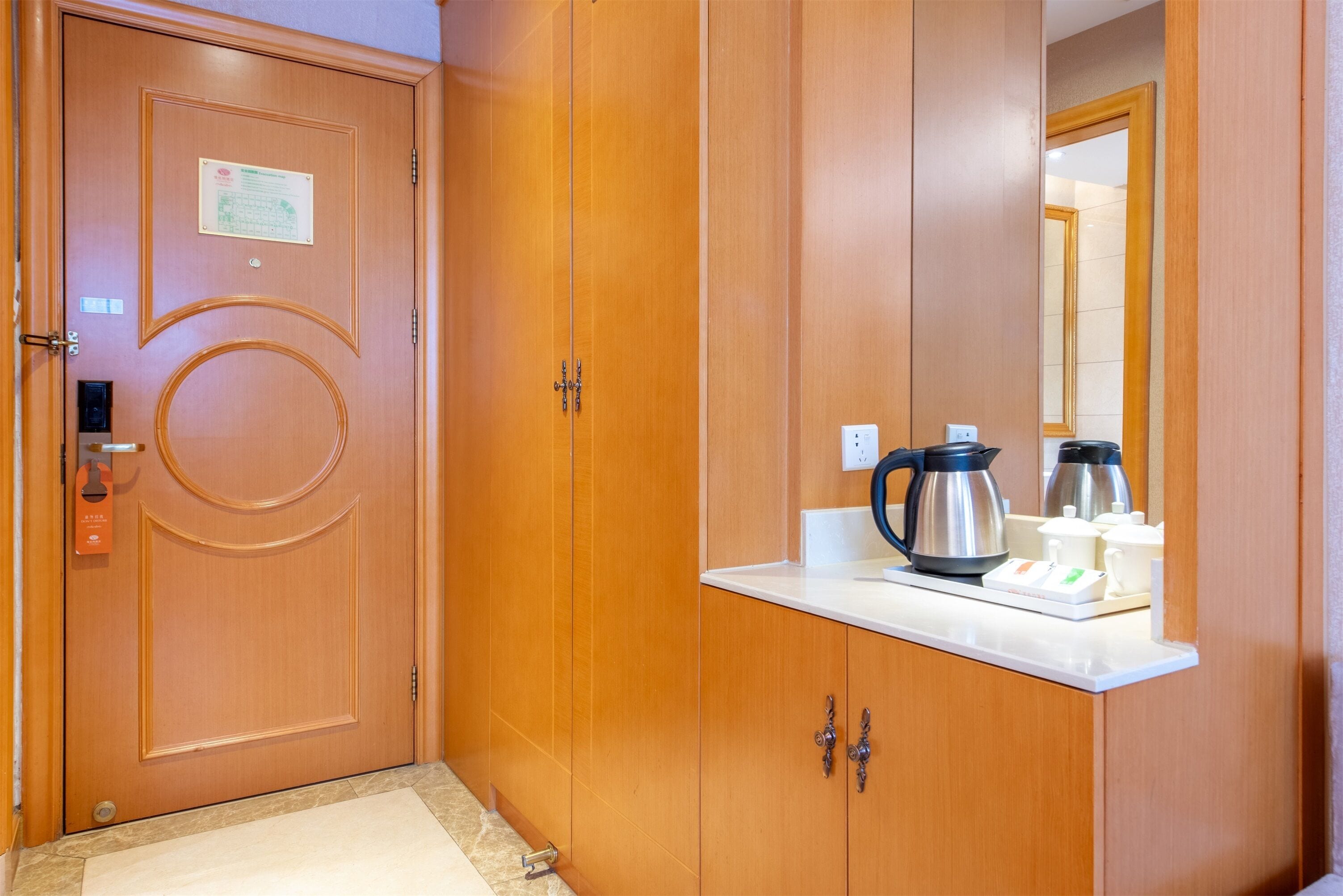 City-Suite, Stadtblick | Innenbereich