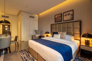 Room - GuestReady -Studio | Fully Equipped | Business Bay (Dubai)