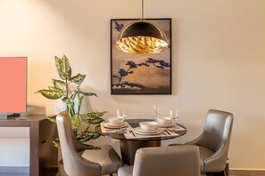 Dining - GuestReady -Studio | Fully Equipped | Business Bay (Dubai)