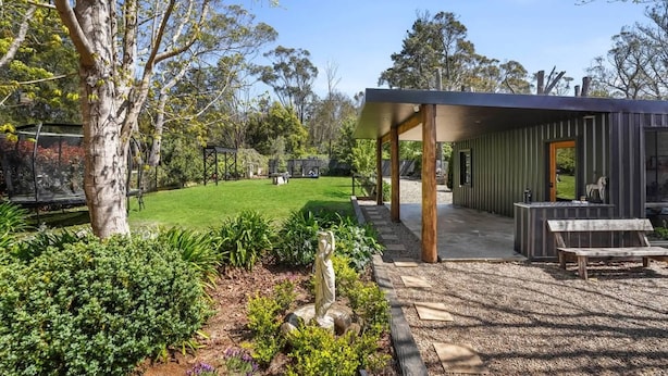 Terrace/patio - Old Majors Family 4-Bed Retreat Southern Highlands (Braemar)