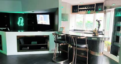 Luxury Villa w/ Pool, Max Amenities