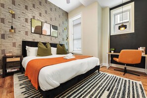 Room - 3BR Pittsburgh Home Near Universities & Hospitals, Sleeps 7 (Pittsburgh)