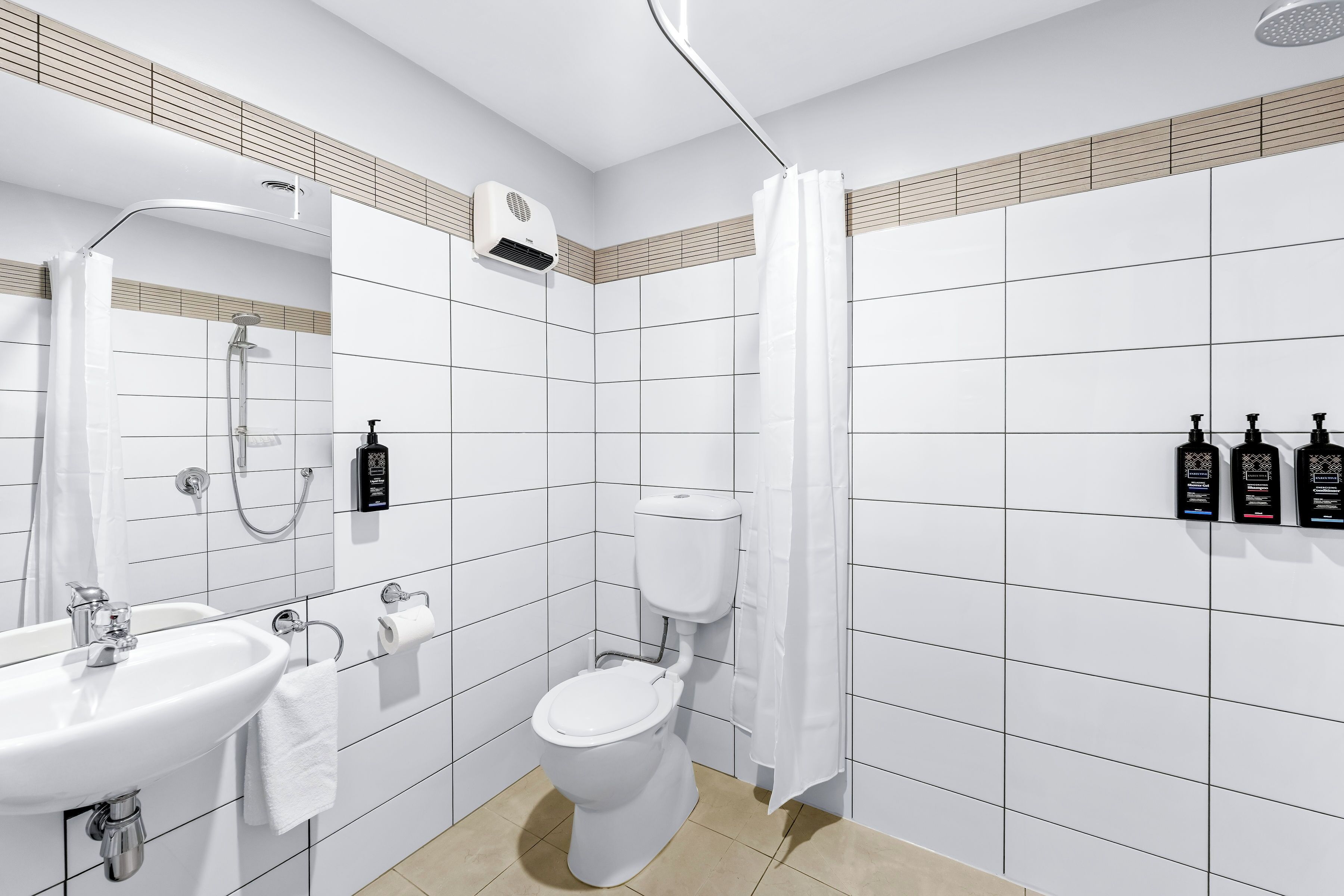 Starlight Spa Suite | Bathroom | Shower, toilet paper