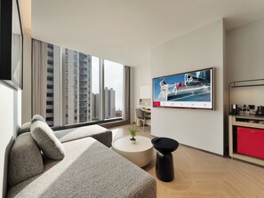 Basic Suite, City View | Ruang tamu
