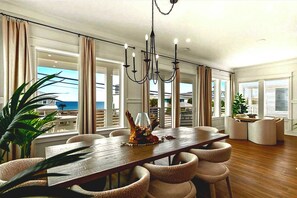 Dining - The Pearl of Pier Park! Heated Pool!  Steps from Beach! Putt Putt! Sleeps 16! (Panama City Beach)