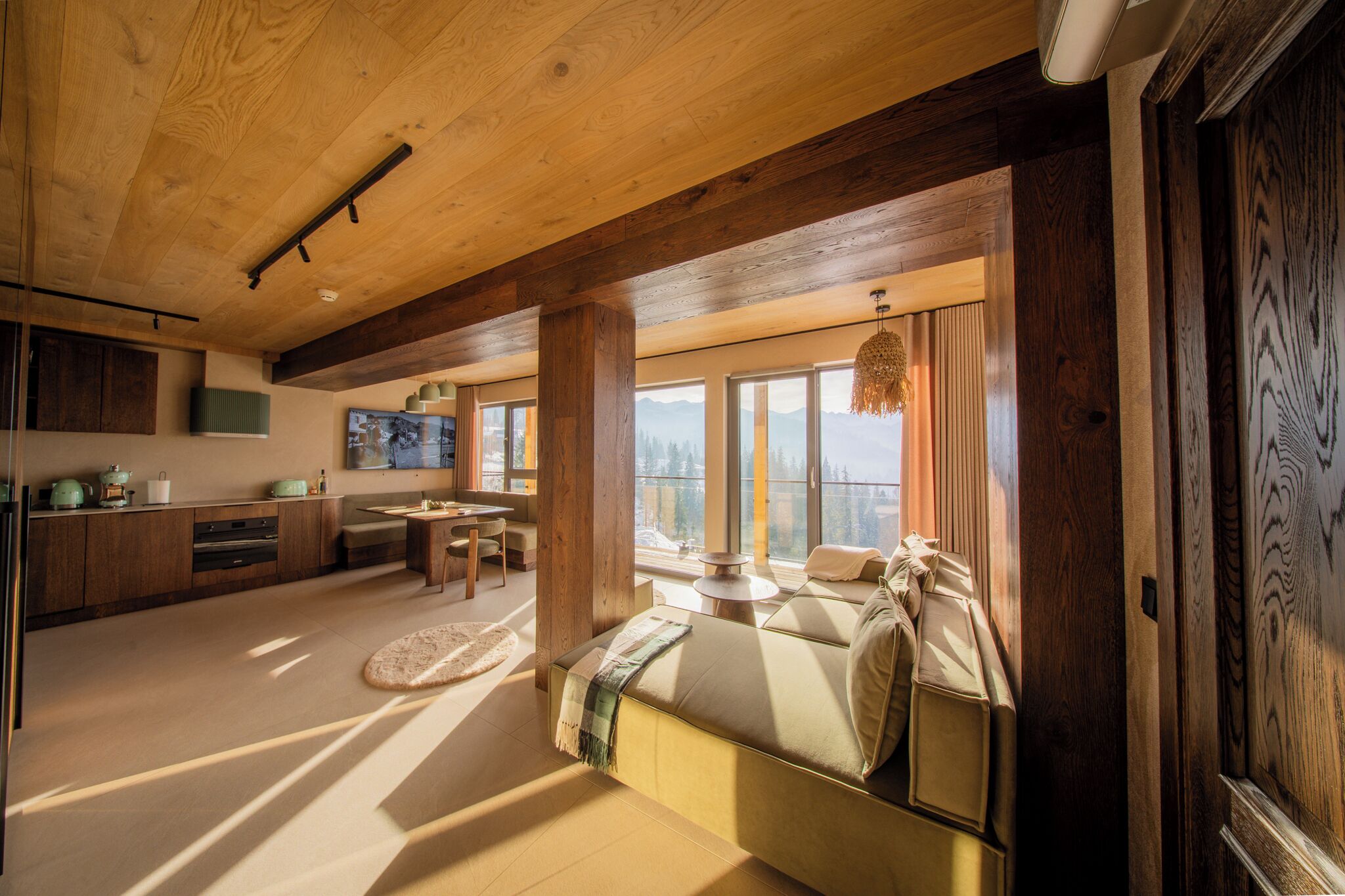 Apartamento de lujo, Aire acondicionado, vistas a la montaña | Zona de estar