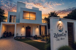 Exterior - Zeloncey Villa Mirissa. (Matara)