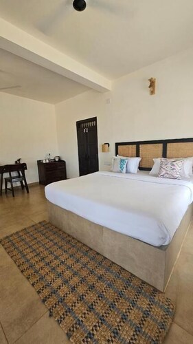 ETHER Marari Beachfront