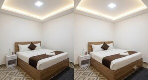 Desk, free WiFi - Albatros Hotel Darjeeling (Darjeeling)