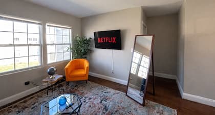 Birmingham 1BR Suite with Parking Near Downtown