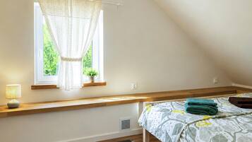 2 chambres, lit de bébé portatif, accès au Wi-Fi (inclus)