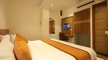 Deluxe Room, City View | Free WiFi