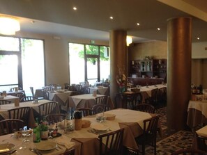 Dining - Hotel Terme Belvedere (Abano Terme)