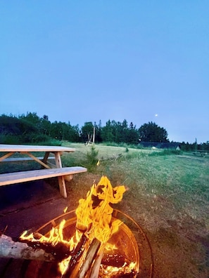 Property grounds - 1818 Trailside Pine - Cabin 3 (Grand Marais)
