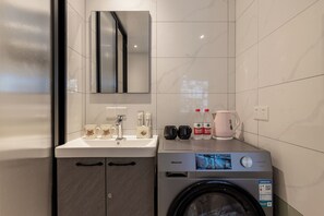 Bathroom - ShanghaiHills&SunflowerUltraHorizonHotel (Shanghai)
