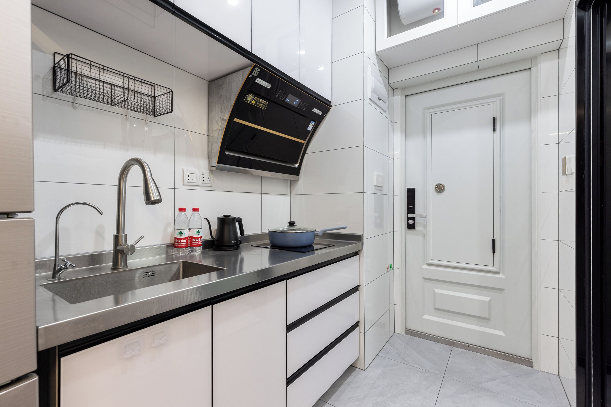 Dúplex superior | Cocineta privada | Refrigerador 