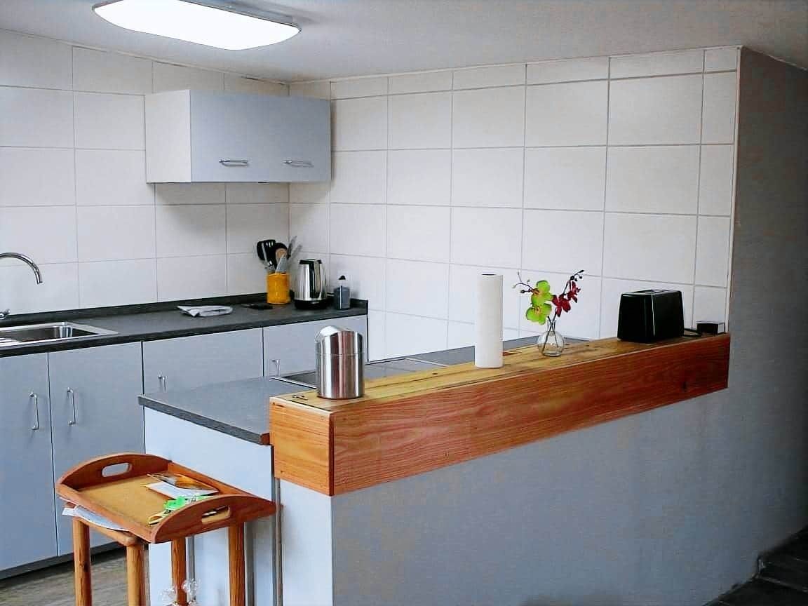 Fridge, oven, stovetop, toaster