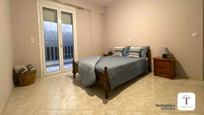 Iron/ironing board, WiFi, bed sheets - Welcoming apartment stay in Zacharo (Ζαχάρω)