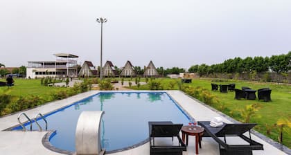 Alaya Stays Malik Farms Wooden Cottages