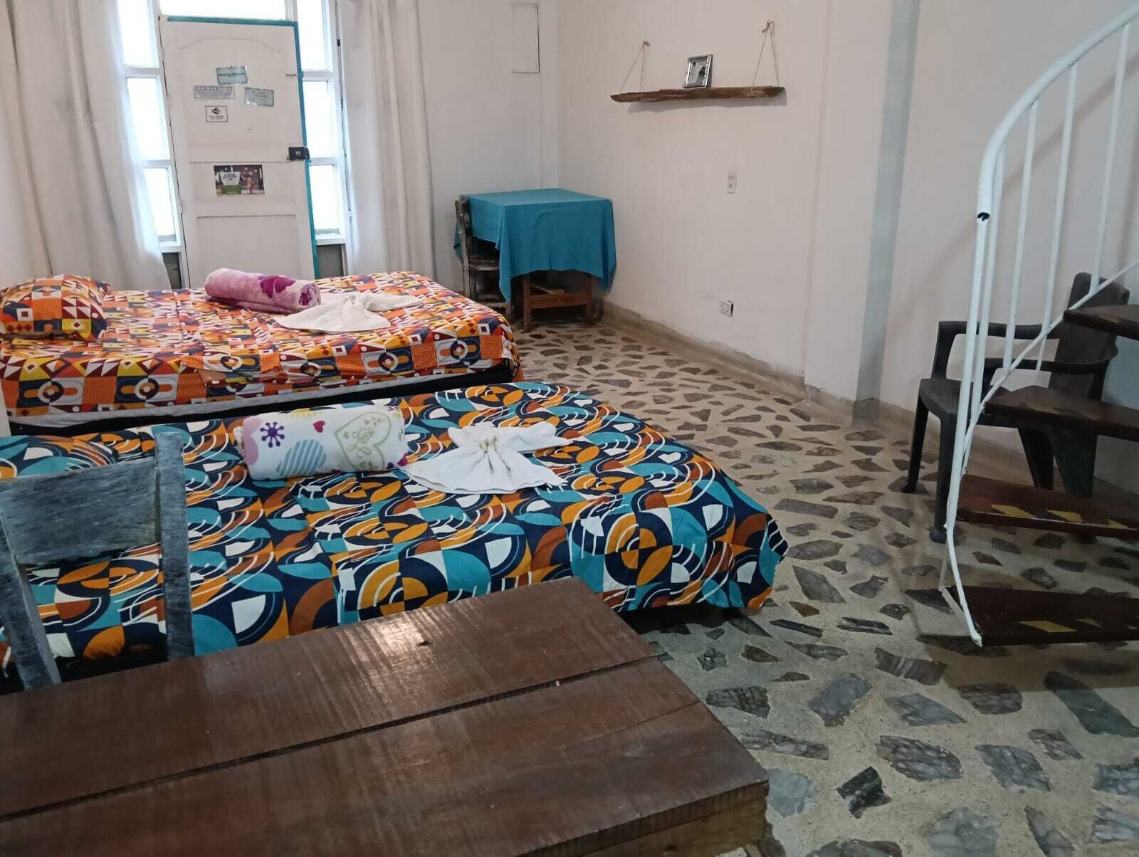 1 bedroom, bed sheets