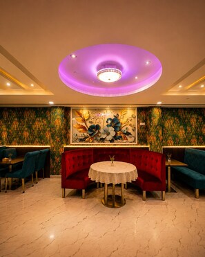 Dining - Surya Regency (Kashipur)
