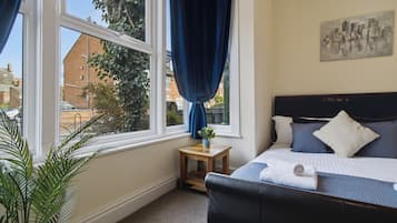 Iron/ironing board, travel cot, free WiFi, bed sheets