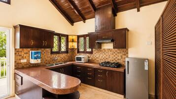 Superior Villa | Private kitchen