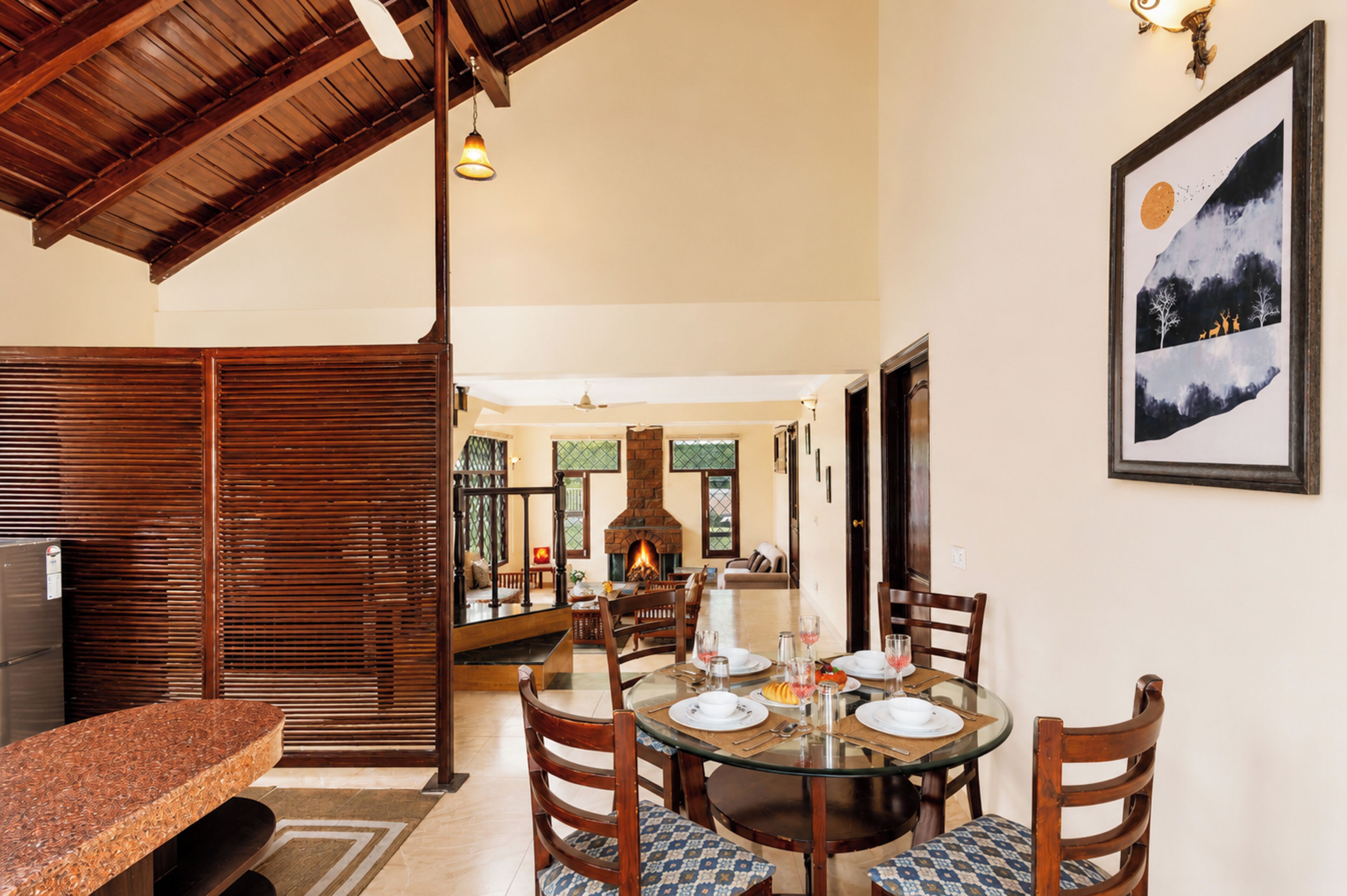 Superior Villa | Dining