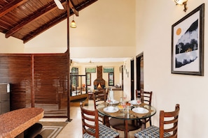 Superior villa | Dineren