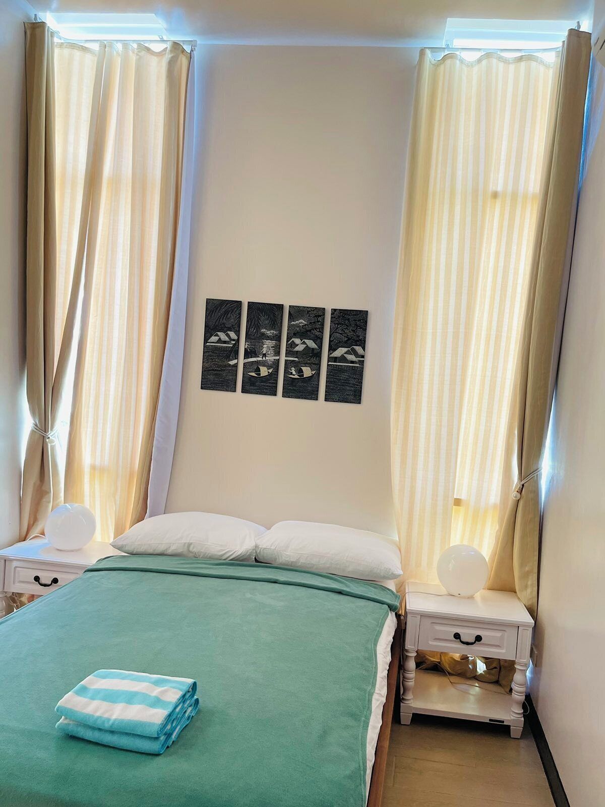 Executive Studio Suite | Desk, WiFi (free)