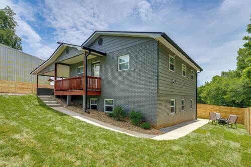 Rolling Hills Retreat, Cozy 2BR Near Lakes/Smokies
