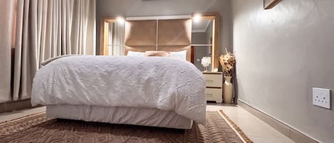 1 bedroom, iron/ironing board, Internet