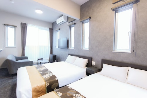 HOTEL MELNA HAKATA