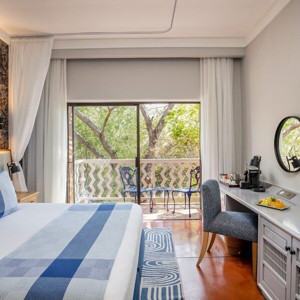 1 bedroom, in-room safe, desk, iron/ironing board