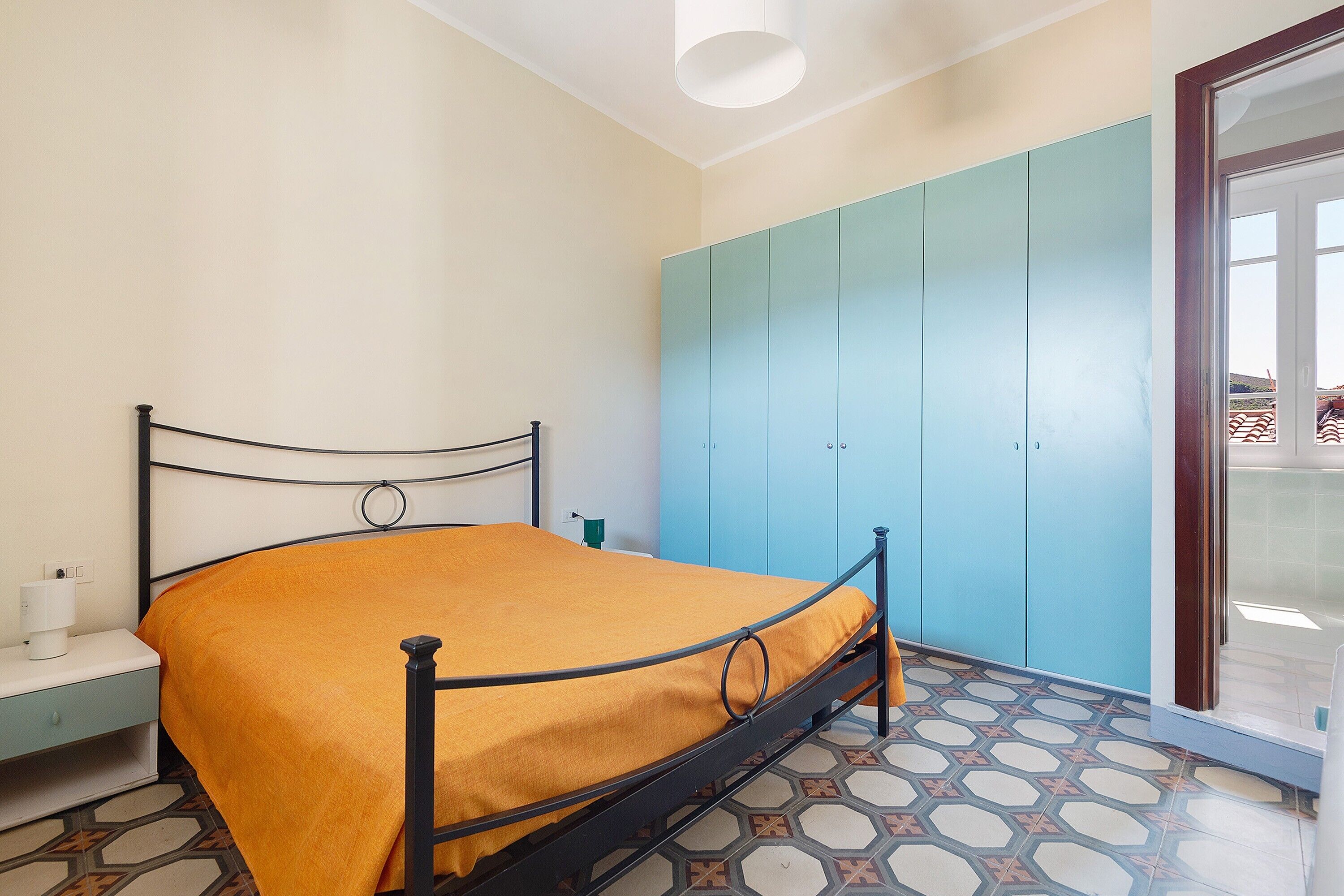 2 habitaciones y ropa de cama 