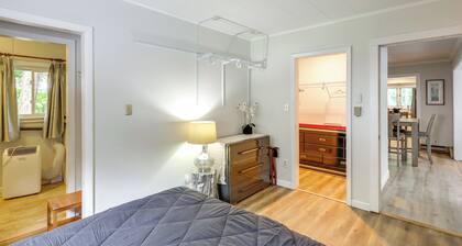 Home with Water Access: Close to Saratoga