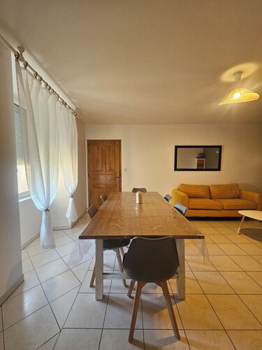 Apartment for 6 people in the heart of the Aveyron, 15 minutes from the Lévézou Lakes